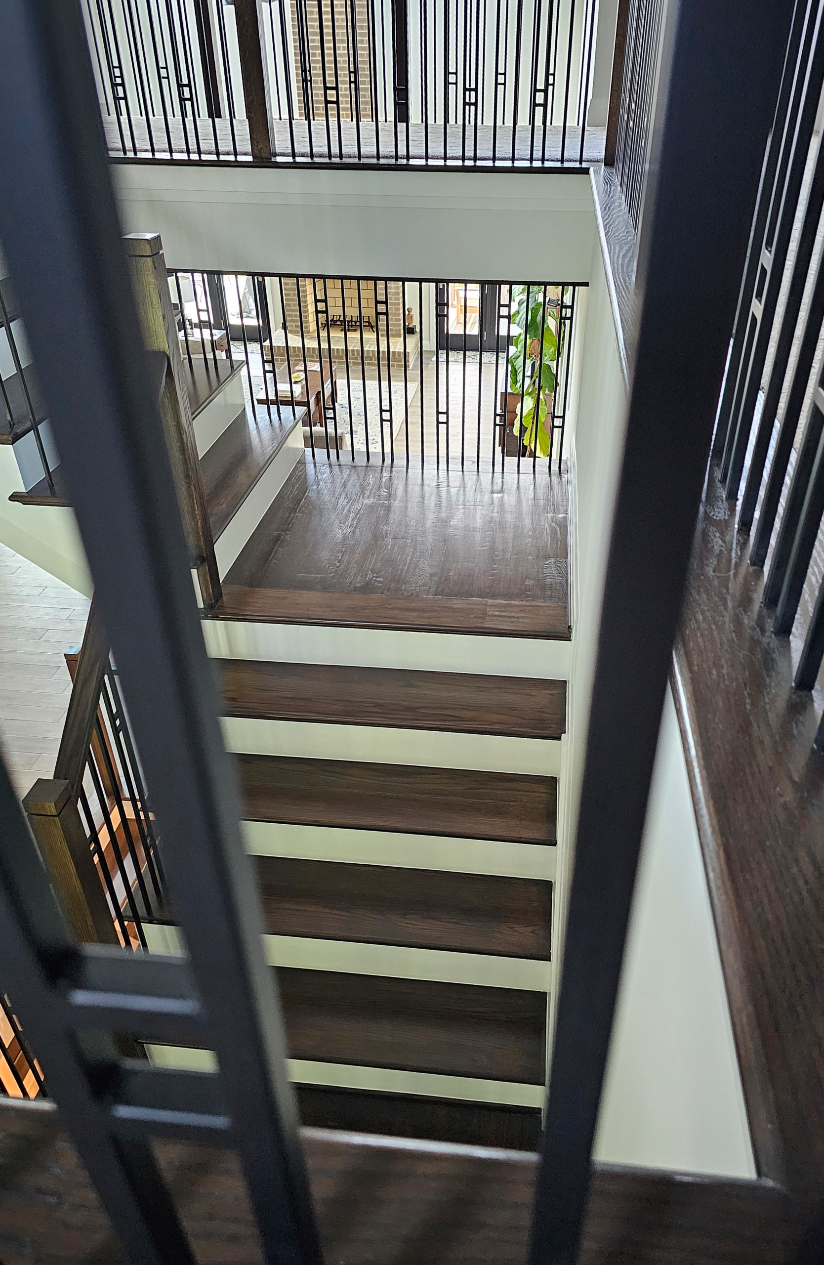 109_Impressive Floating Staircase in Countryside Retreat, Upper Marlboro, MD