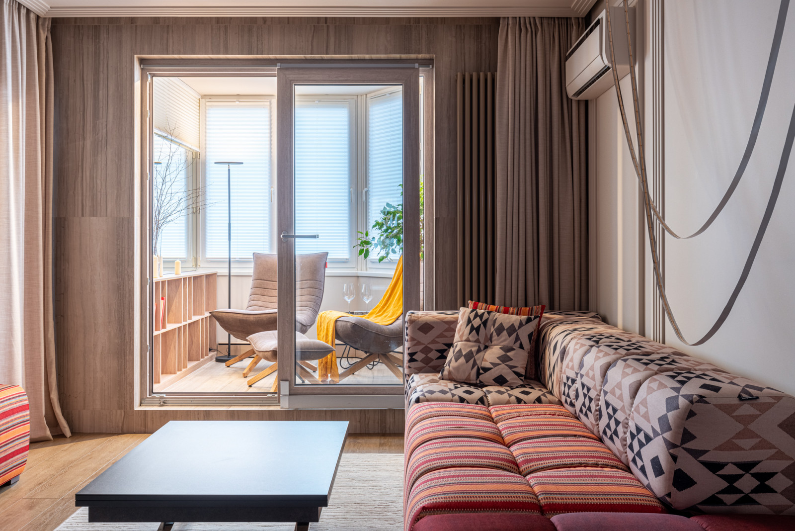 "Квартирный вопрос", Гостиная