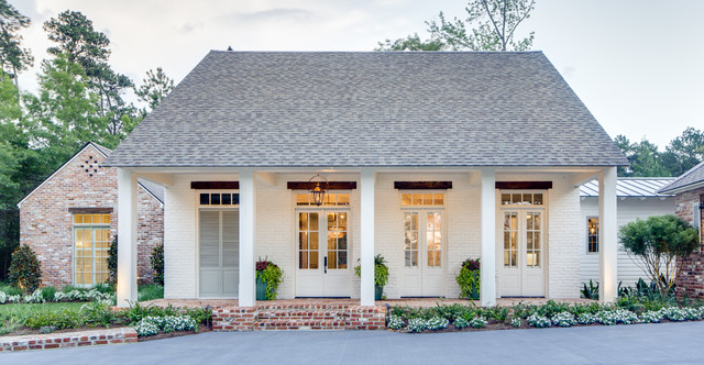 Louisiana Cottage clasico-porche