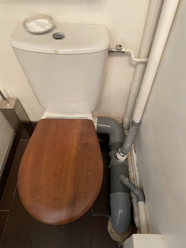 WC suspendu: installation d'un WC suspendu