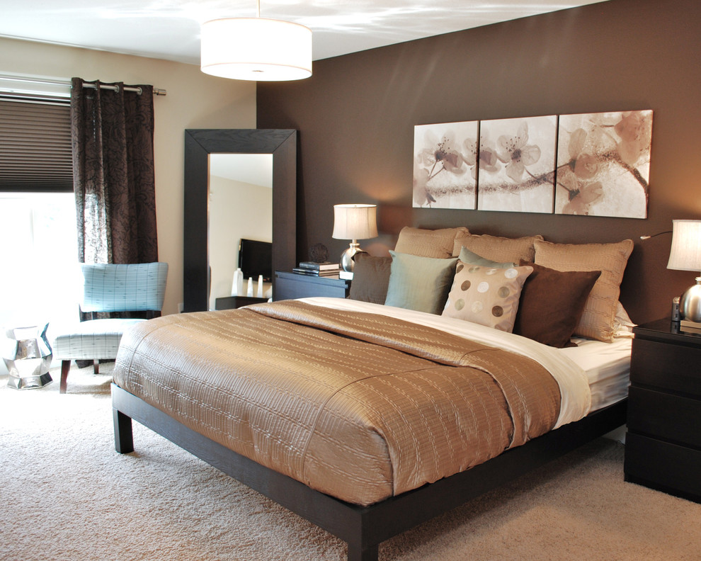 Inspiration for a contemporary bedroom in Boise.