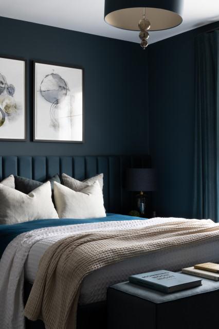 Modern Private Apartment contemporary-bedroom