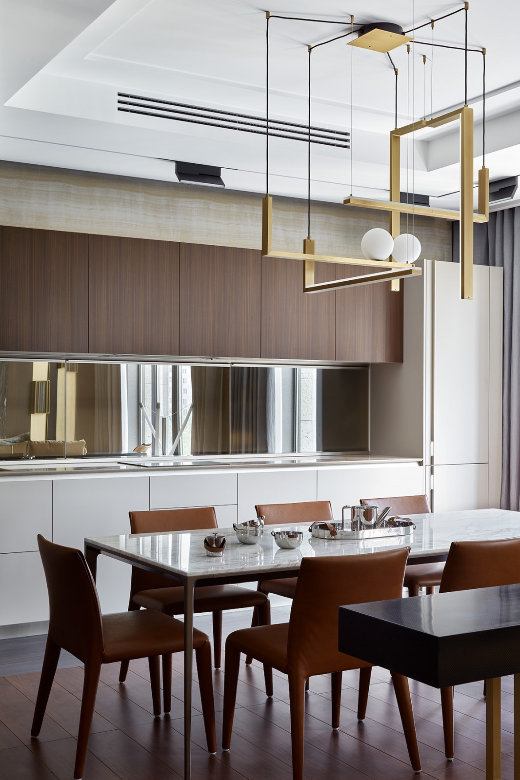 Люкс интерьер кухни в Квартире 120 кв. м. в Современном стиле