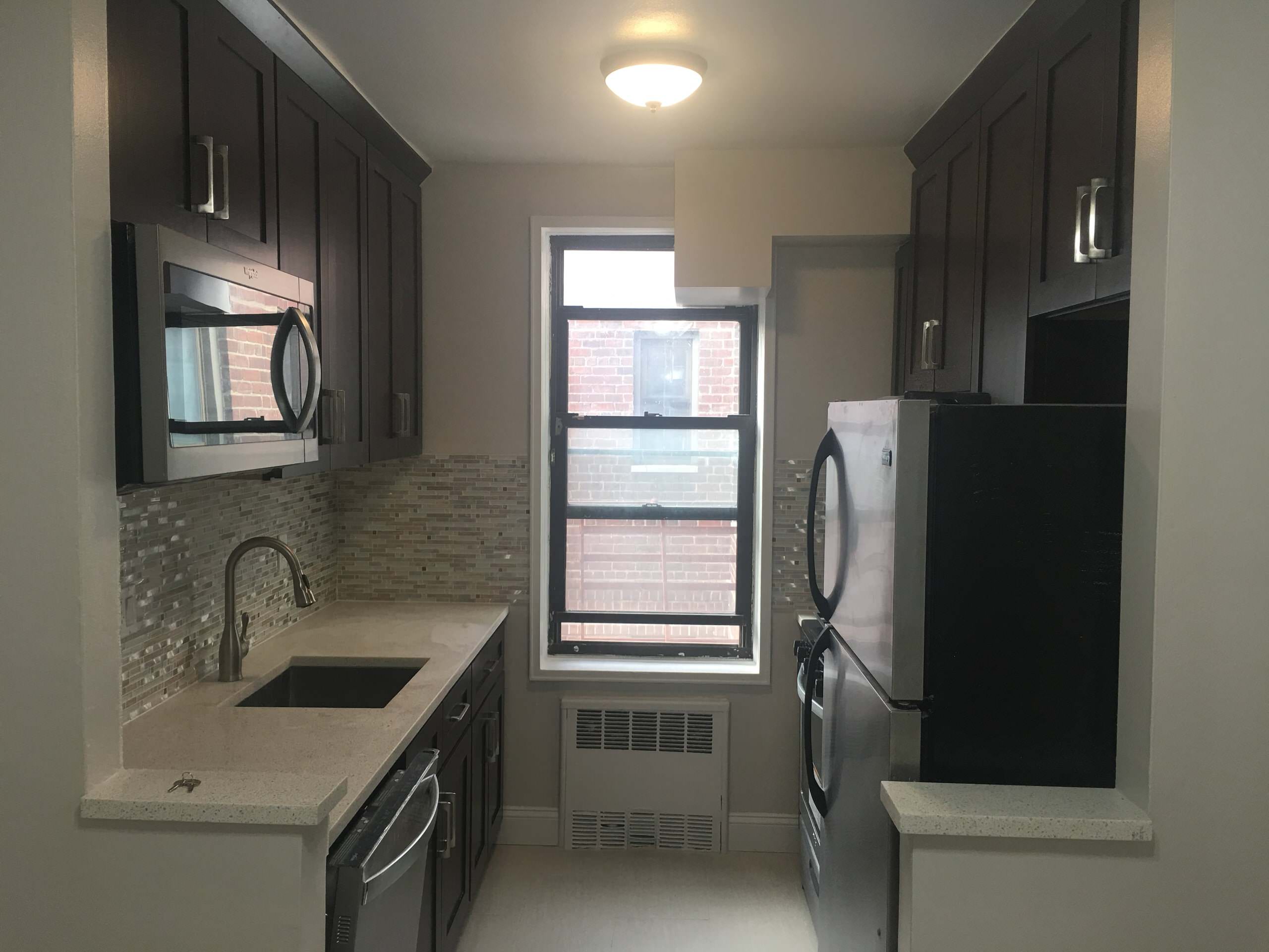 8401 Main Street APT. xxx Briarwood, NY 11435