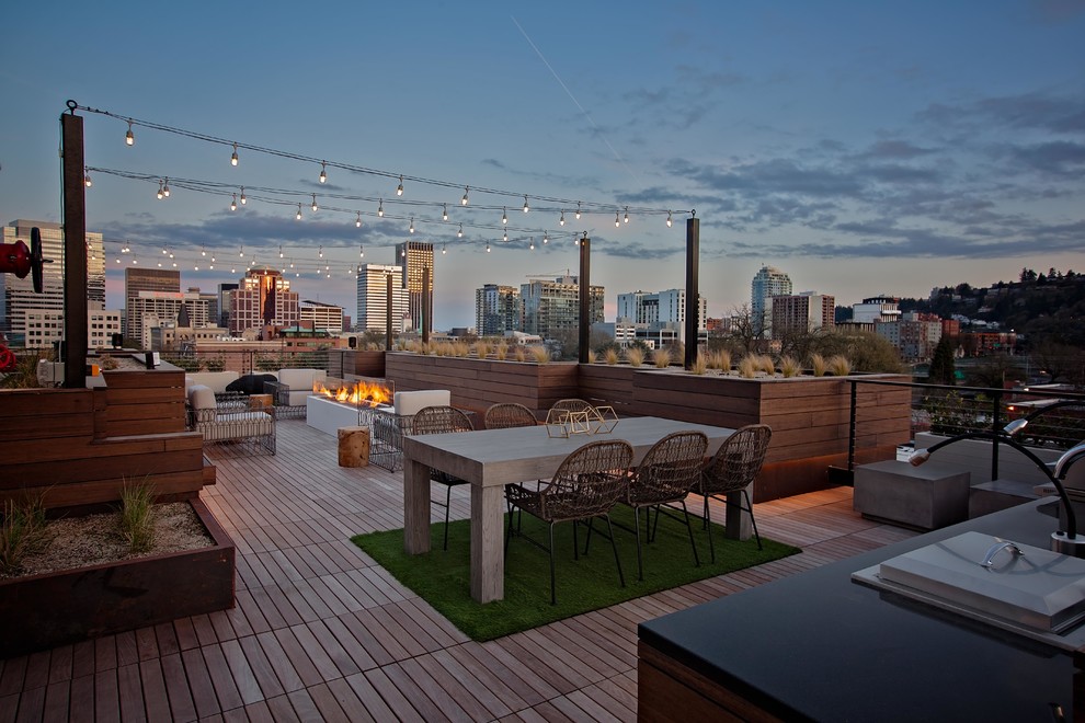 Contemporary rooftop and rooftop deck in Portland with an outdoor kitchen and no cover.