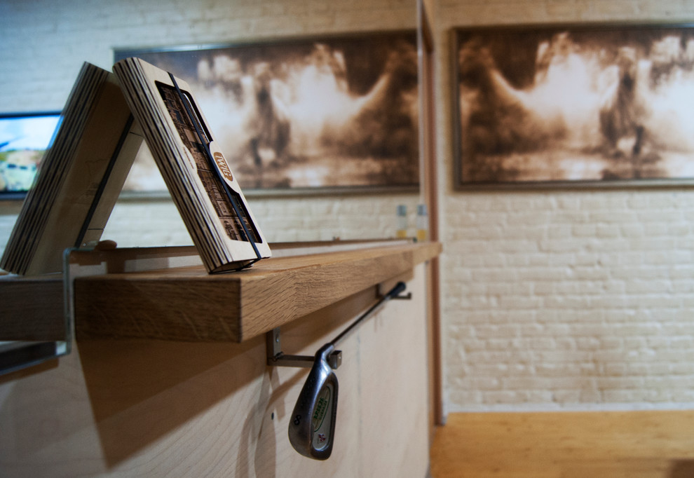 Этого не может быть или красота в посторе