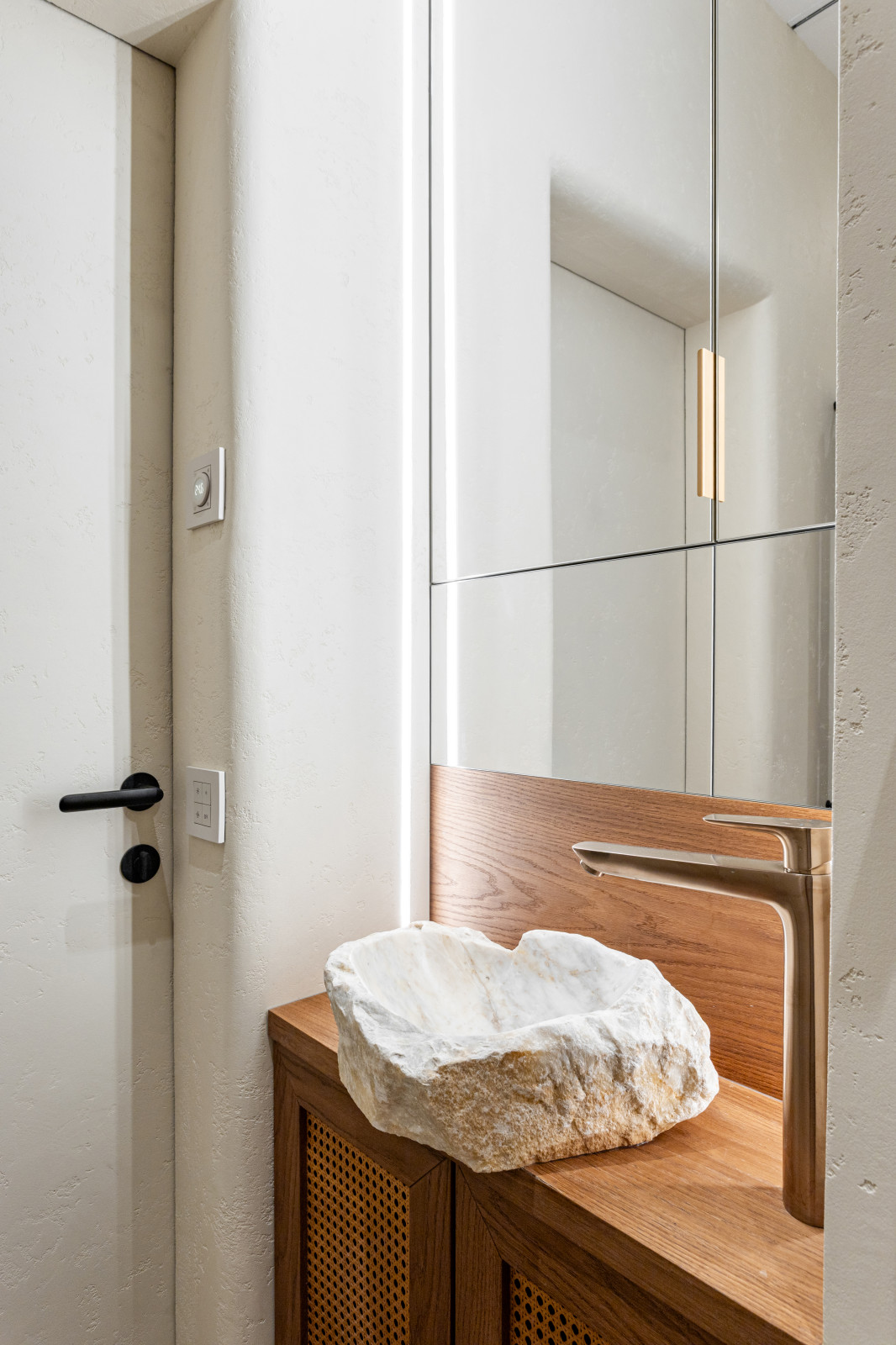 Квартира в балийском стиле на Петроградке