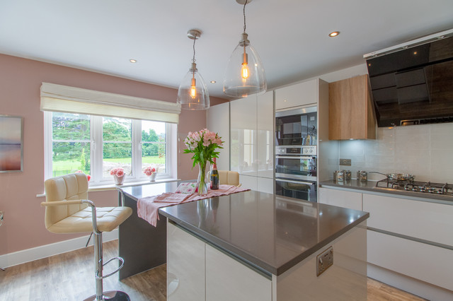 Show Home Bristol Contemporary Kitchen Gloucestershire