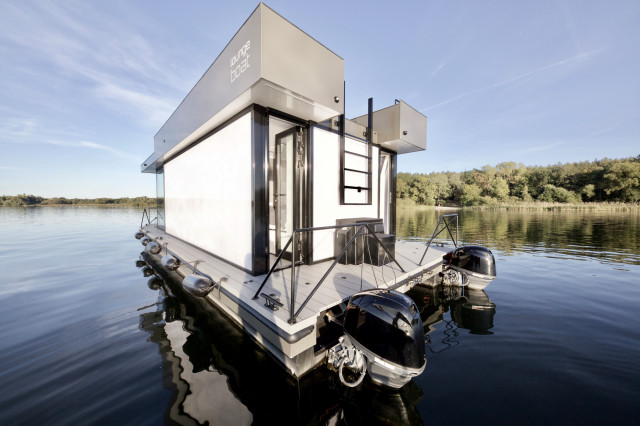 loungeboat moderno-terrazza