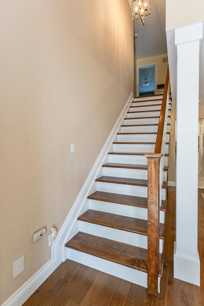 Staircase - transitional staircase idea