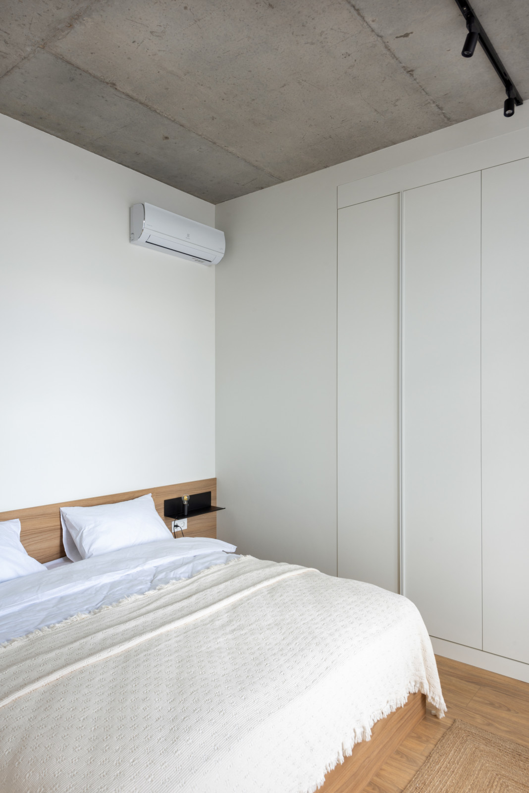 Двухуровневая квартира 130м2 с террасой и панорамным видом