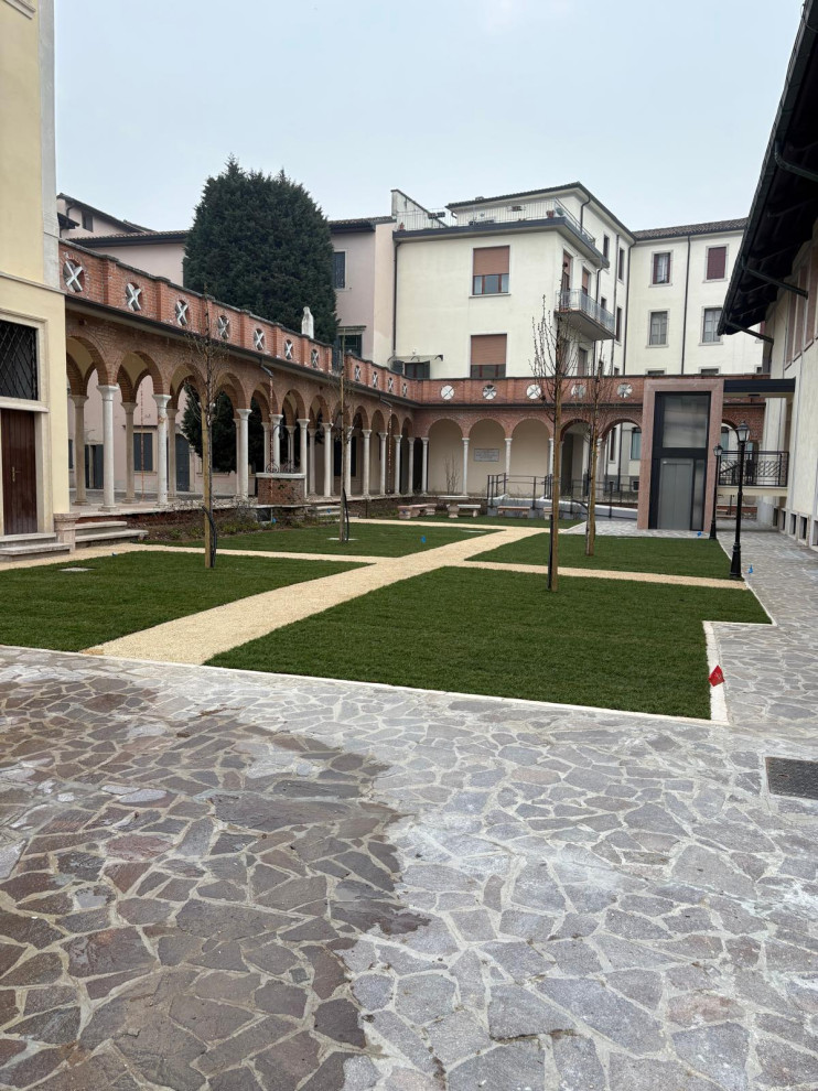 Riqualificazione giardino interno ad un istituto ecclesiastico