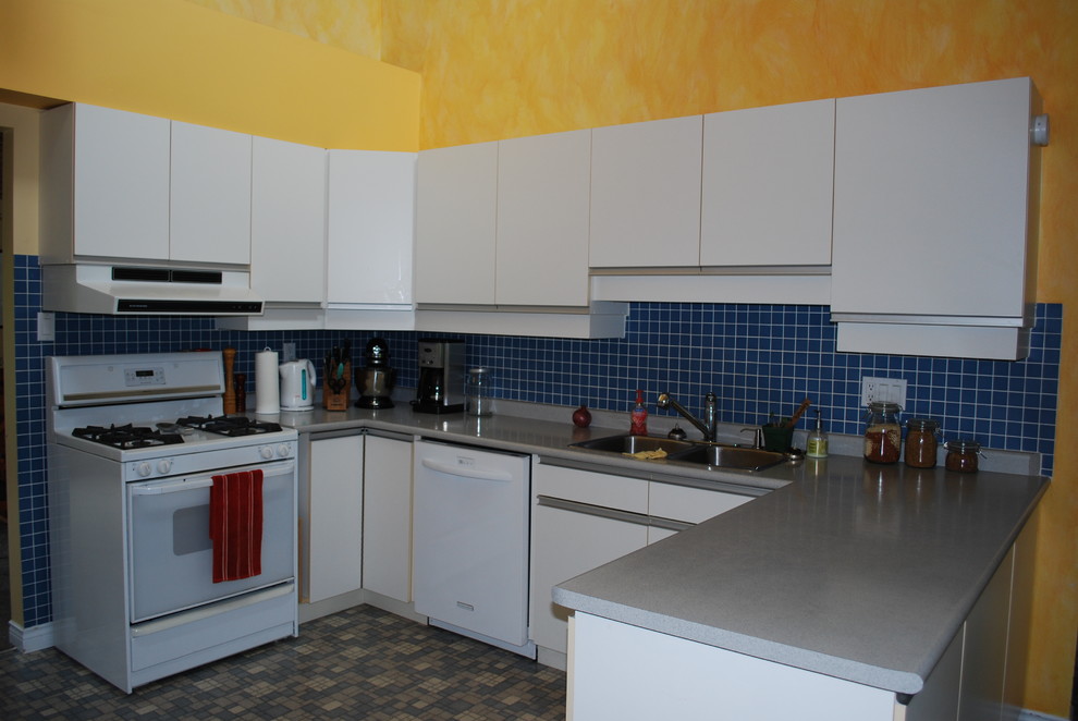 Out of Date kitchen