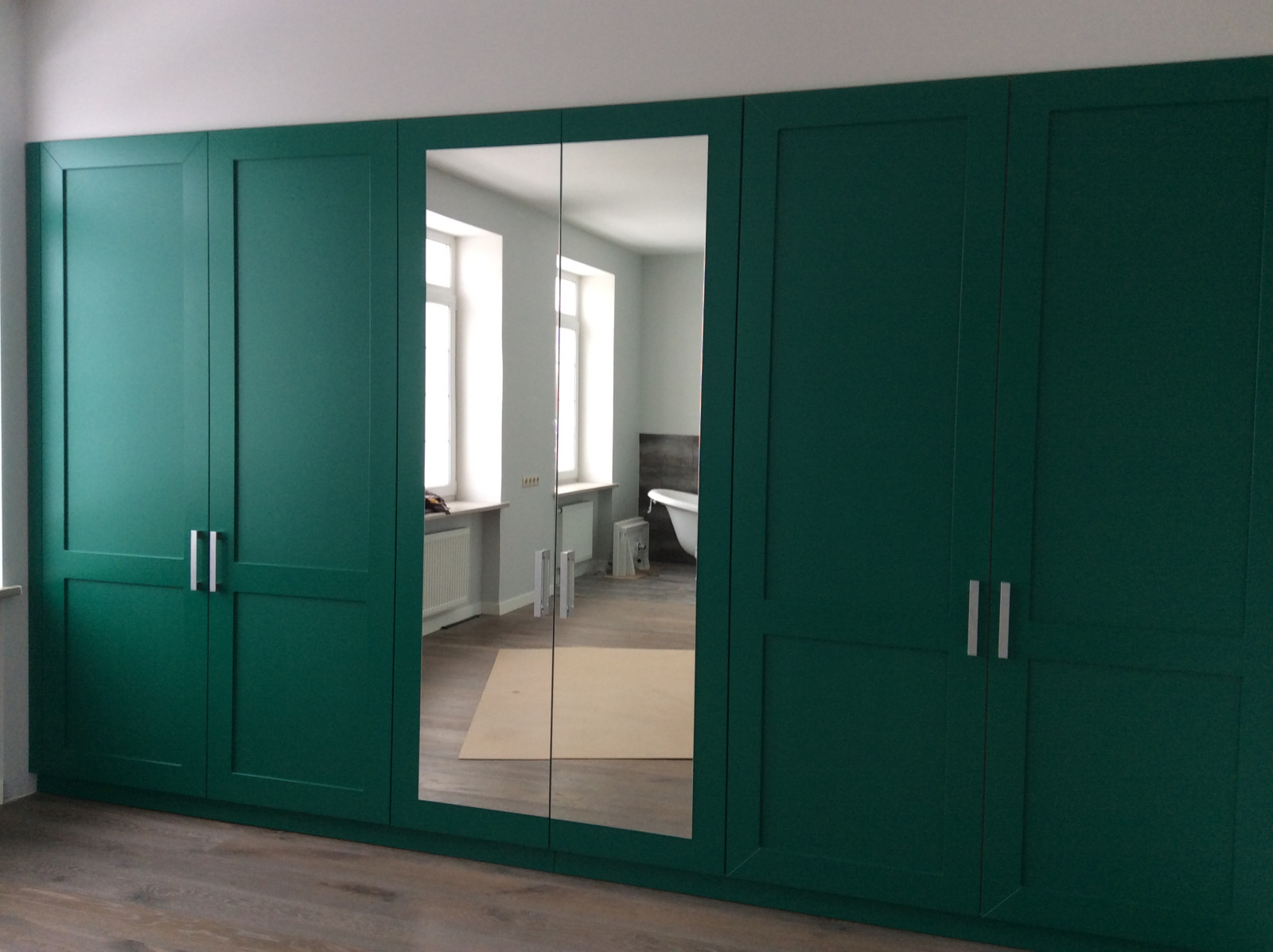 Мебель для дома (коттеджный поселок Европа)