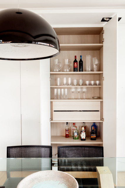 VIVIENDA CENTRO DE BILBAO contemporary-dining-room