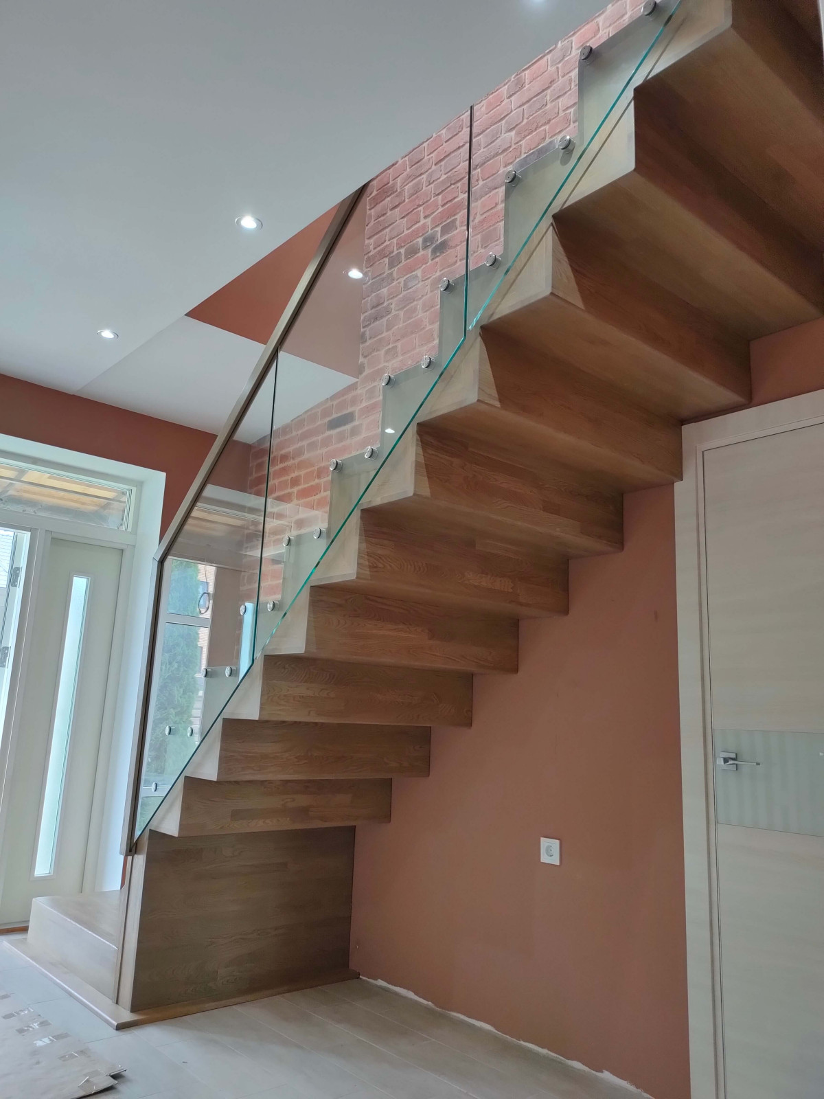 Обшивка каркаса