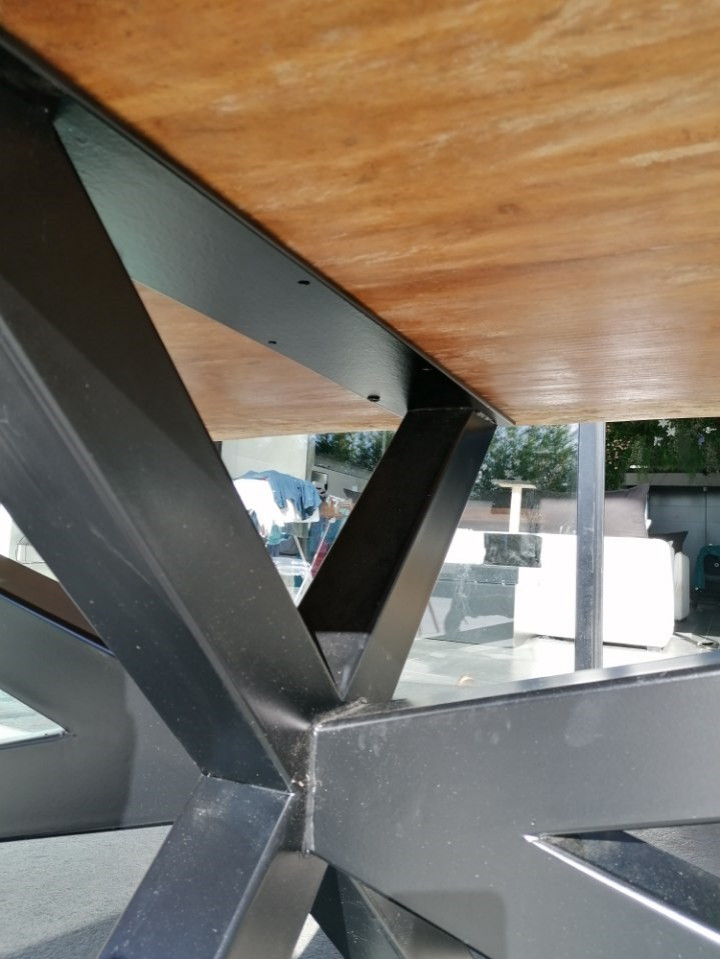 Pieds de table "Mikado"