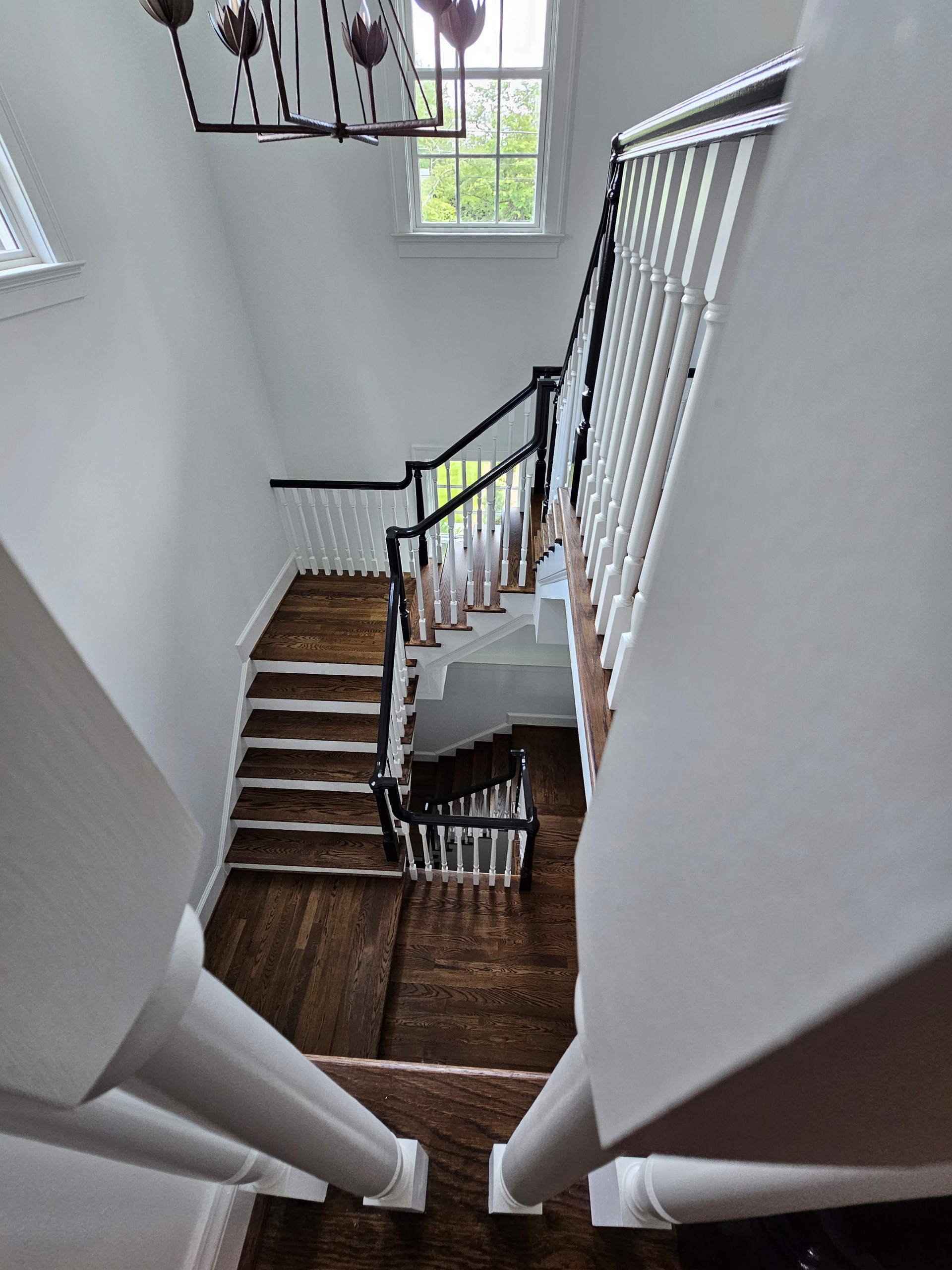 121_Elegant Floating Staircase, Chevy Chase, MD 20815