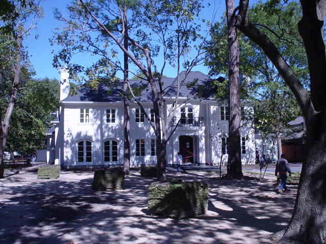 Hunters Creek Village French