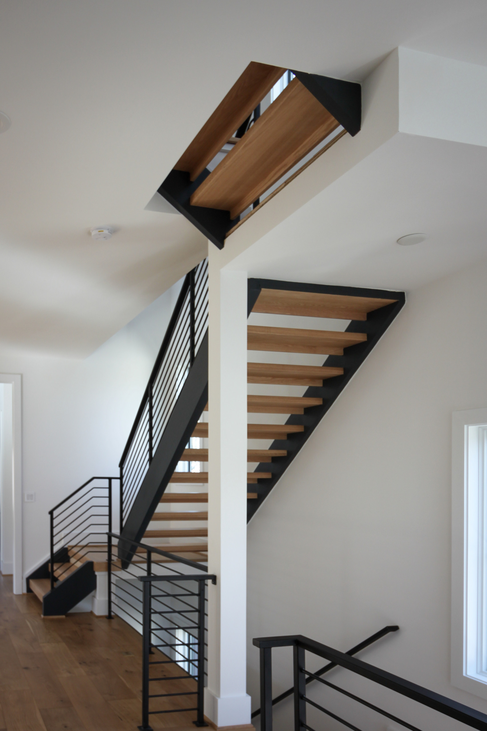 85_Sleek Three-Quarter Turn Multilevel-Staircase, McLean VA 22101