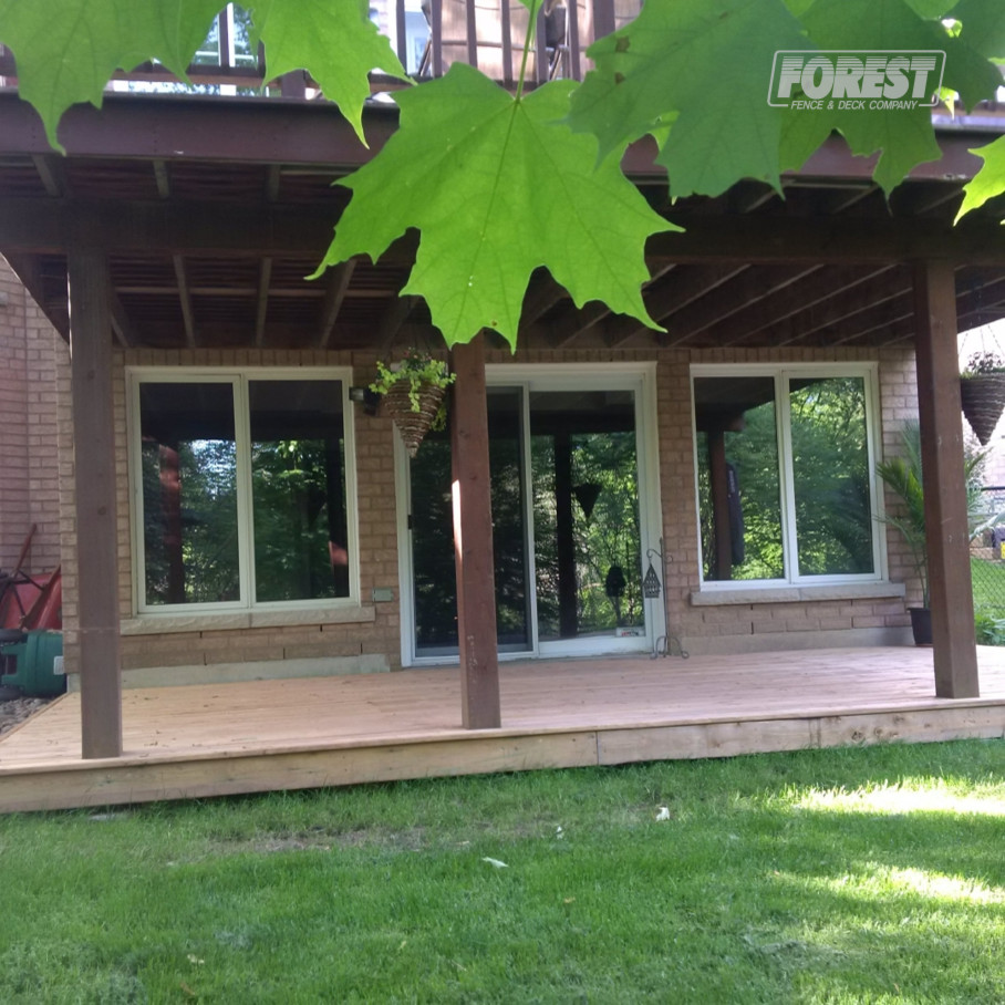 Example of a small mountain style home design design in Toronto
