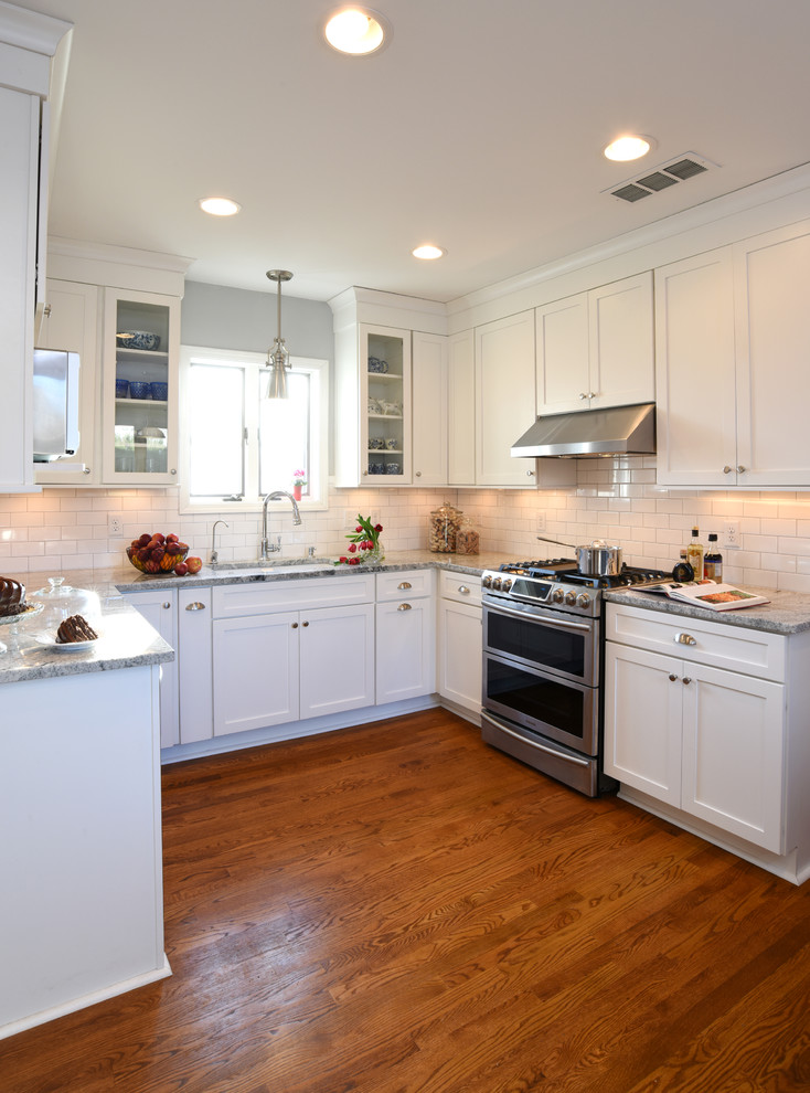 Inspiration for a transitional kitchen remodel in Columbus