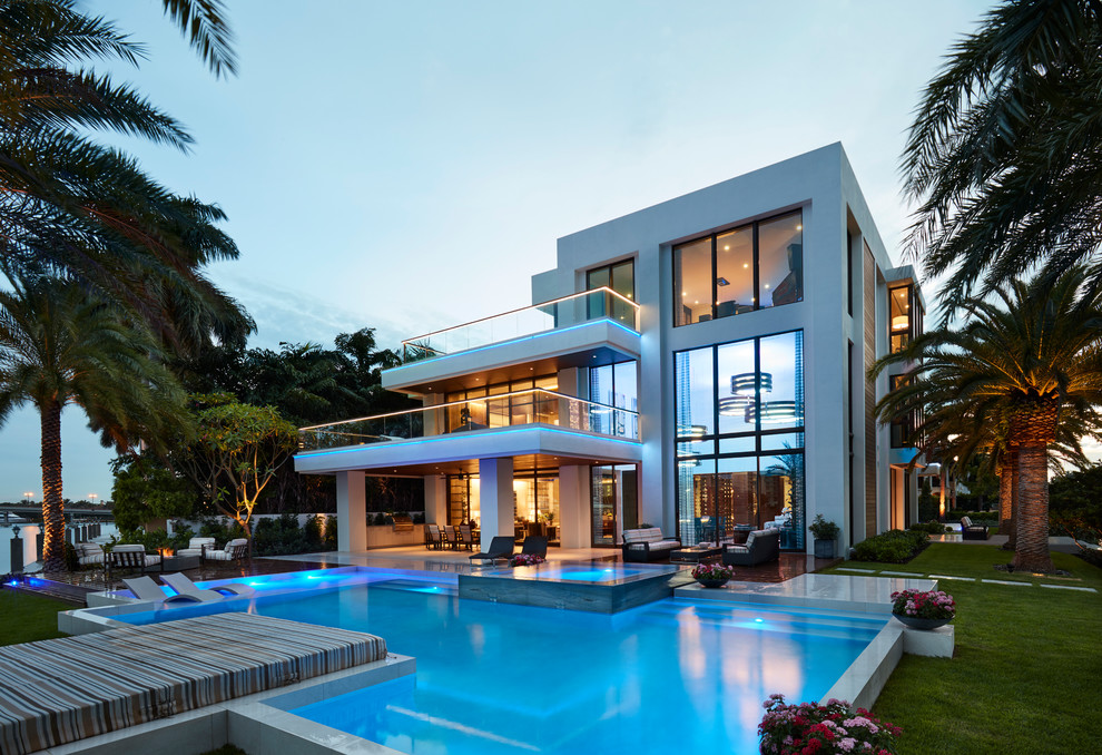 Photo of a beach style home design in Miami.
