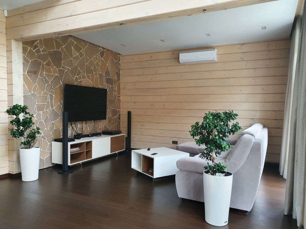 Дом из клееного бруса в пригороде Барнаула