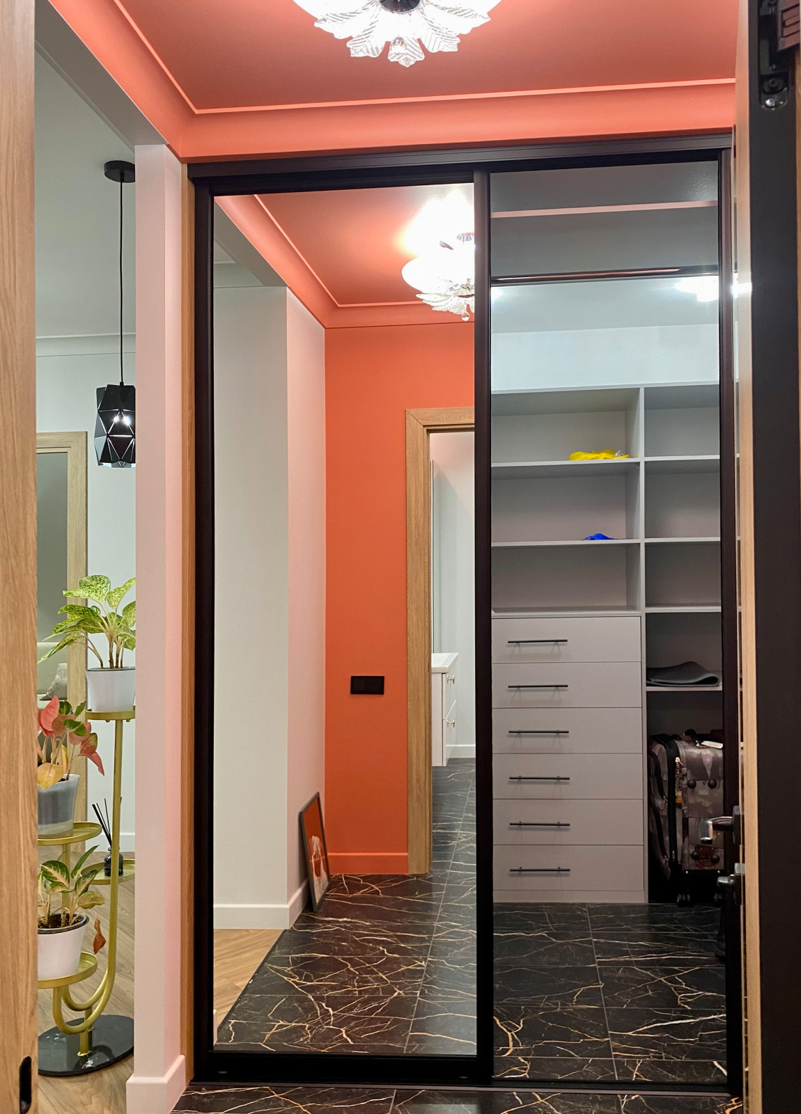 Яркие краски новой жизни родителей