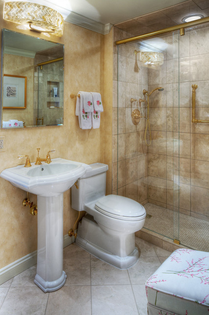 Bathroom clasico-cuarto-de-bano