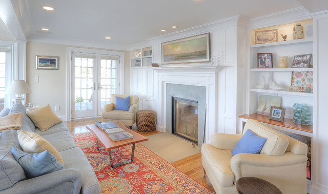 Chimney Corner Cottage Beach Style Living Room Bridgeport