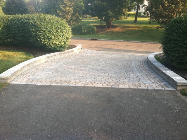 Landscapes american-traditional-garden
