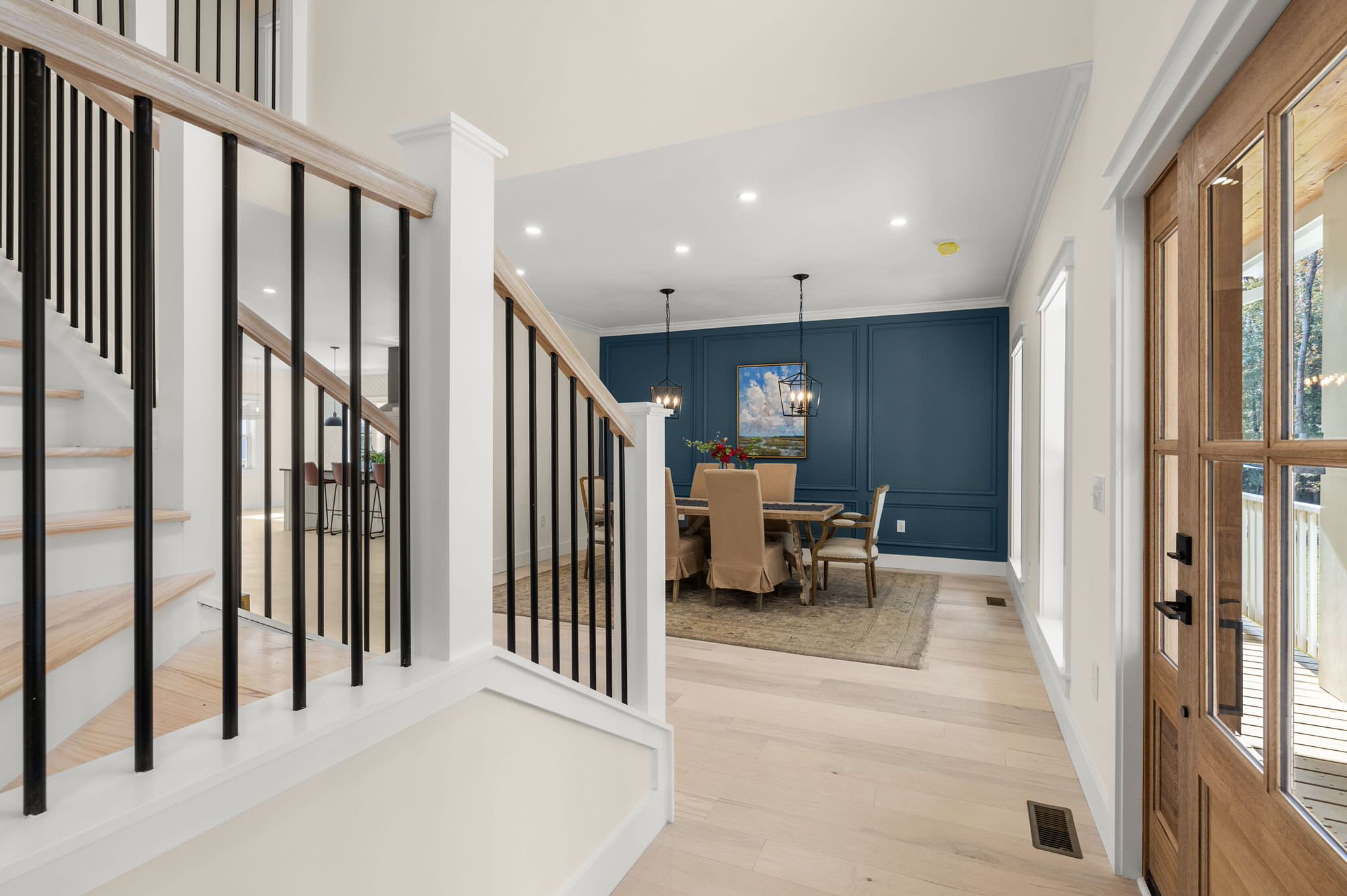 Entryway - coastal entryway idea in Charleston