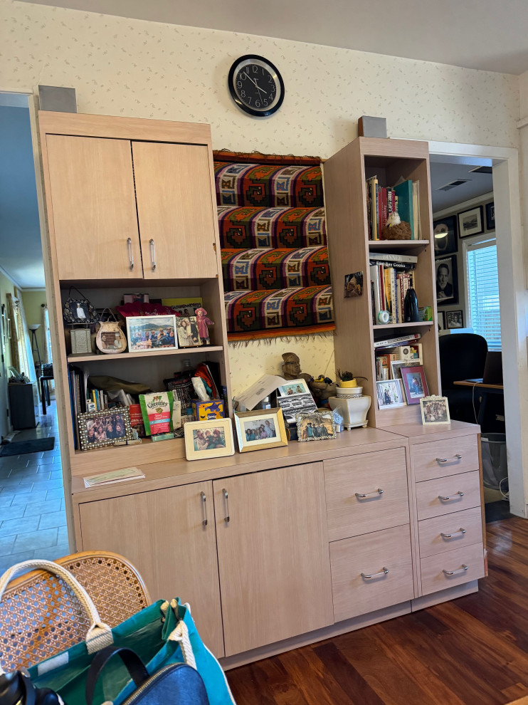 Wonderful Warm Updated Family Kitchen