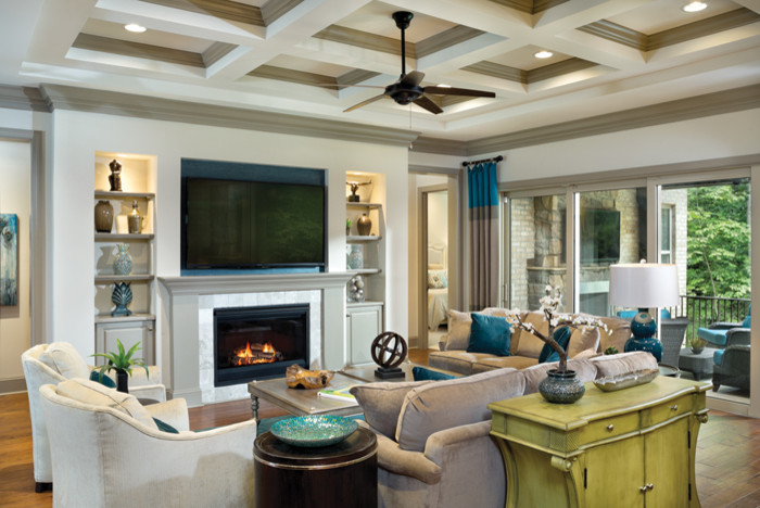 Design ideas for a traditional family room in Raleigh.