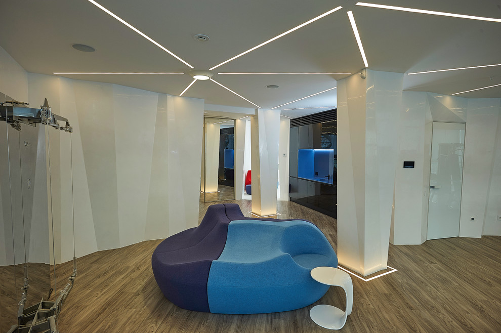 Личный тренажерный зал и СПА. Авторы дизайна Юрий и Ирина Вопшиновы