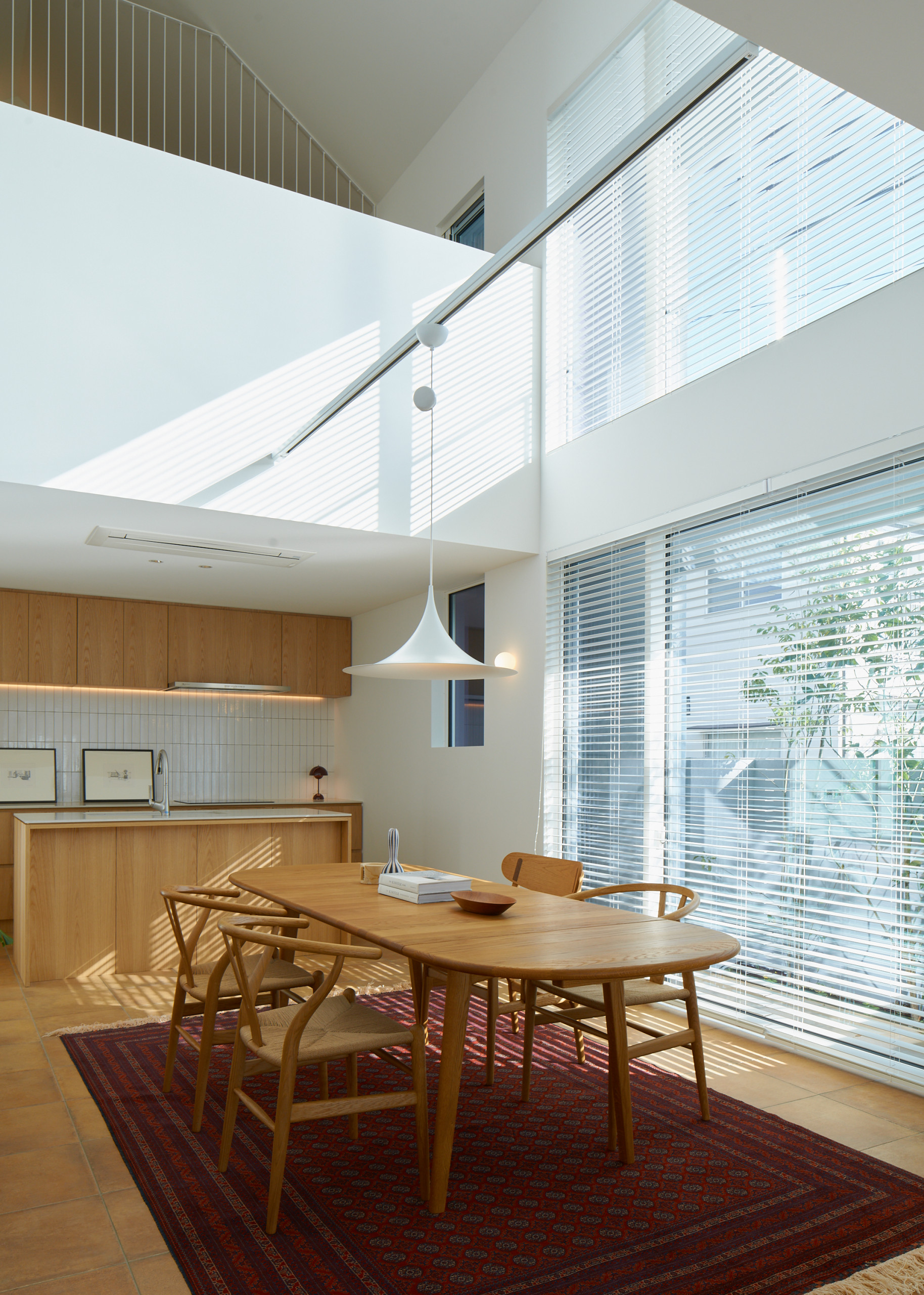 モダンスタイルのおしゃれな住まいの画像 75選 - 2026 年 5月 | Houzz