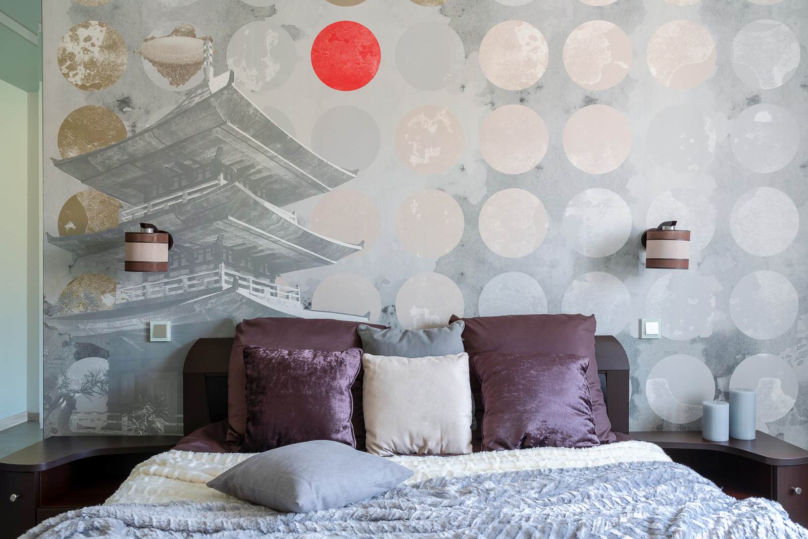 Дом с ирисом