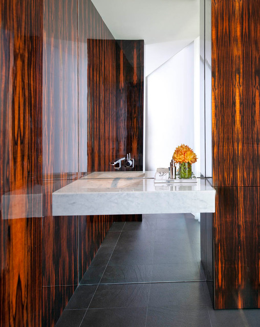 W Residences modern-gaestetoilette
