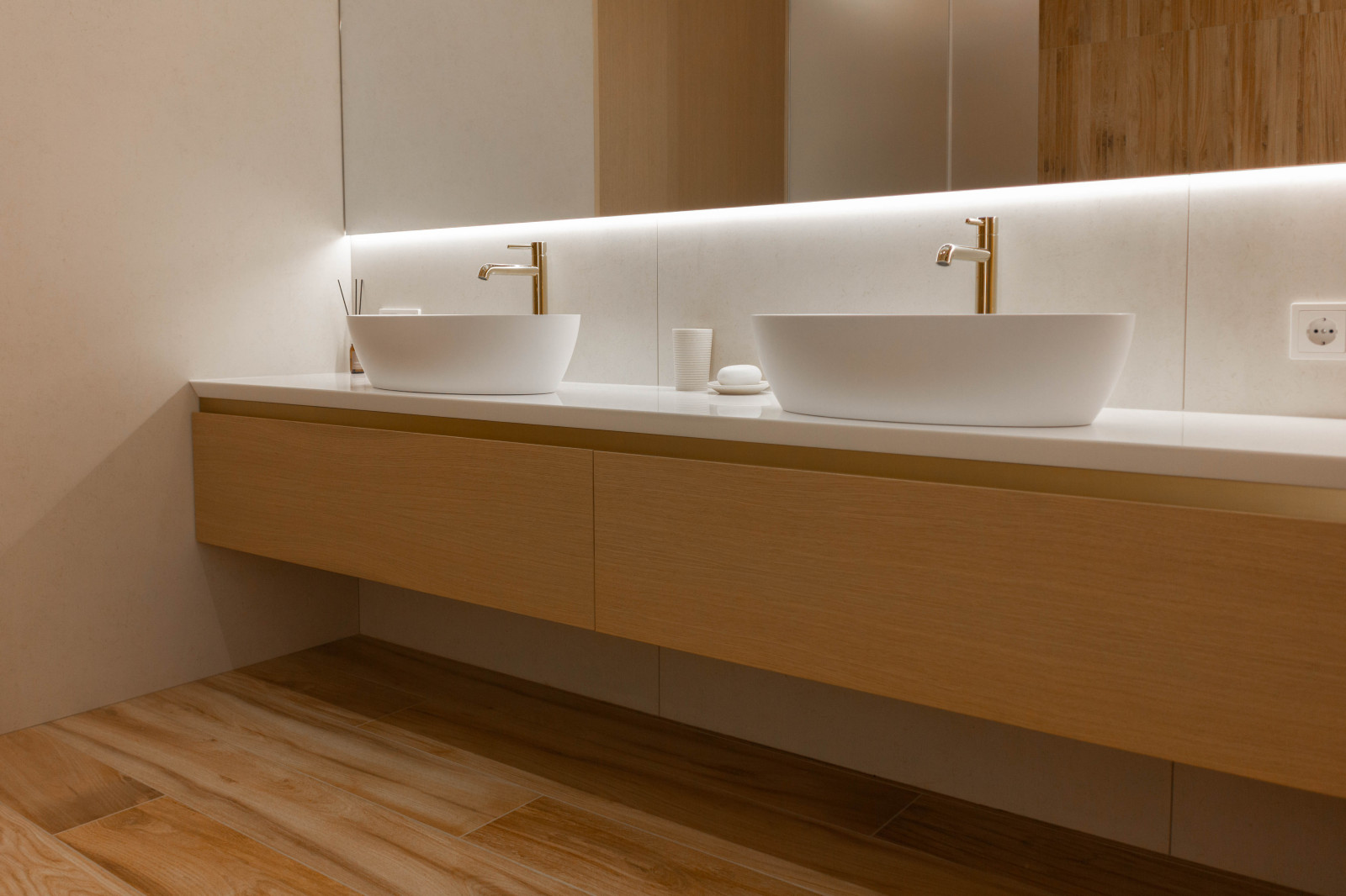 ЖК "У ростральных колонн"