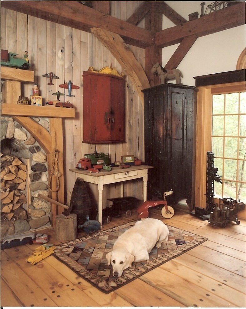 Mountain style home design photo in Minneapolis