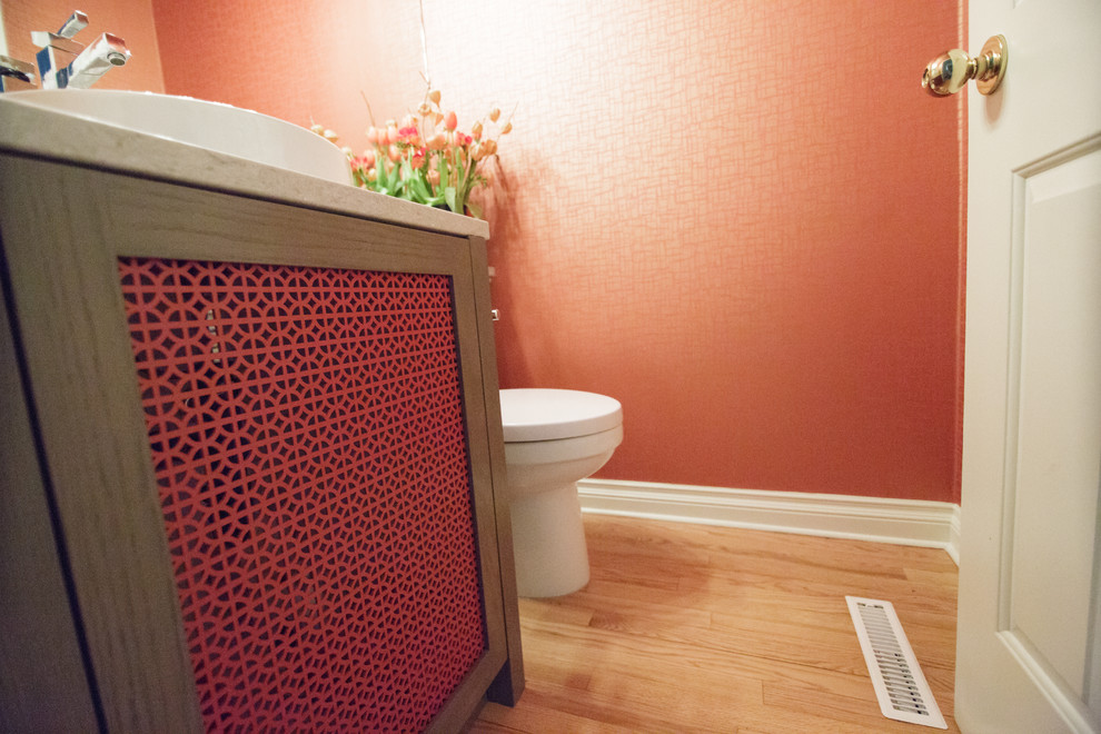 Example of a trendy bathroom design in Calgary