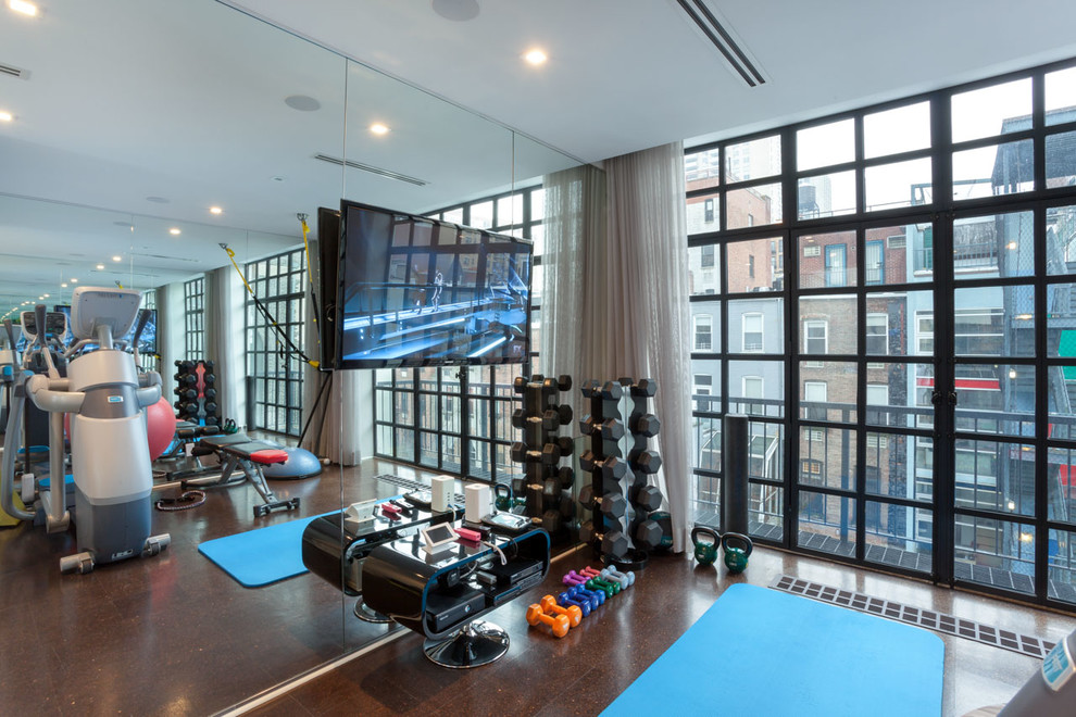 Modern home gym in New York.