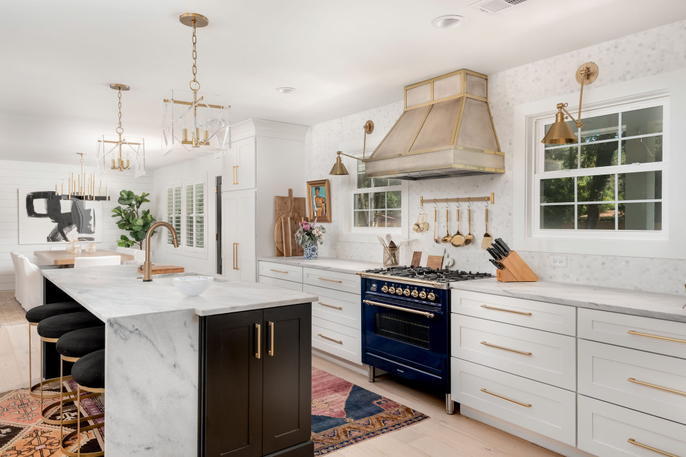 Inspiration for a cottage kitchen remodel in Charleston