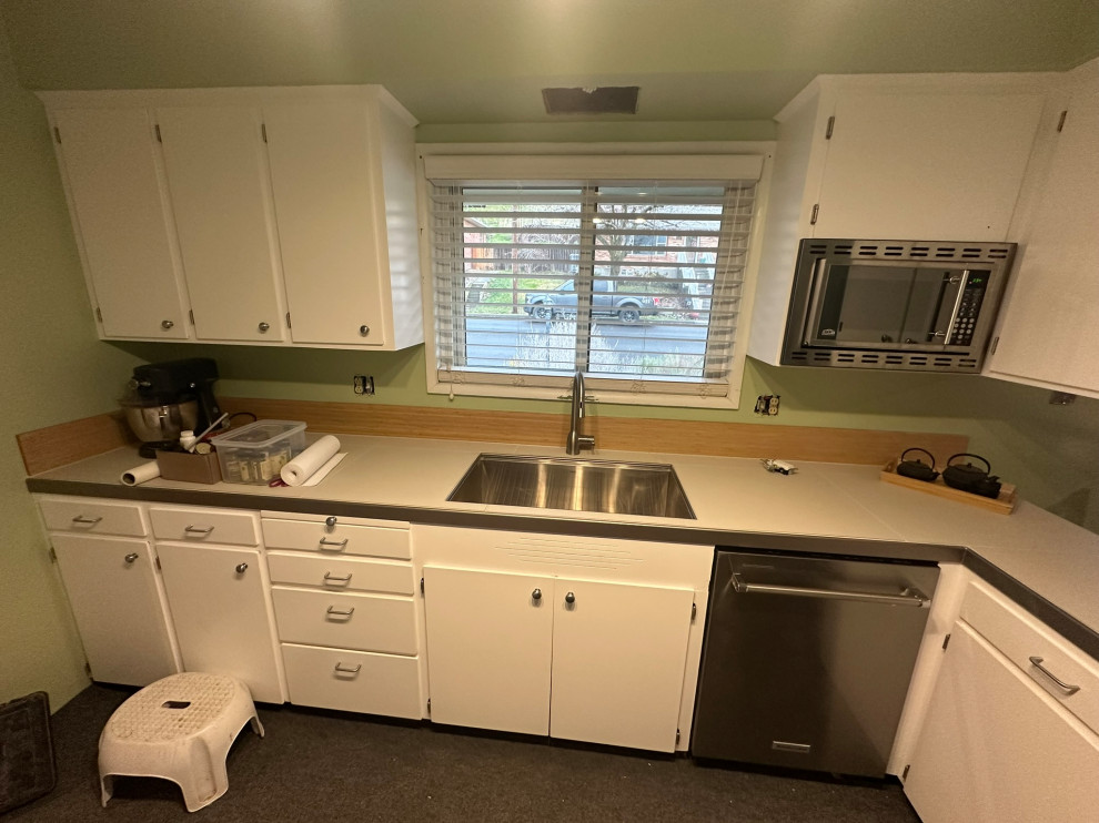 Cabinet Refinishing