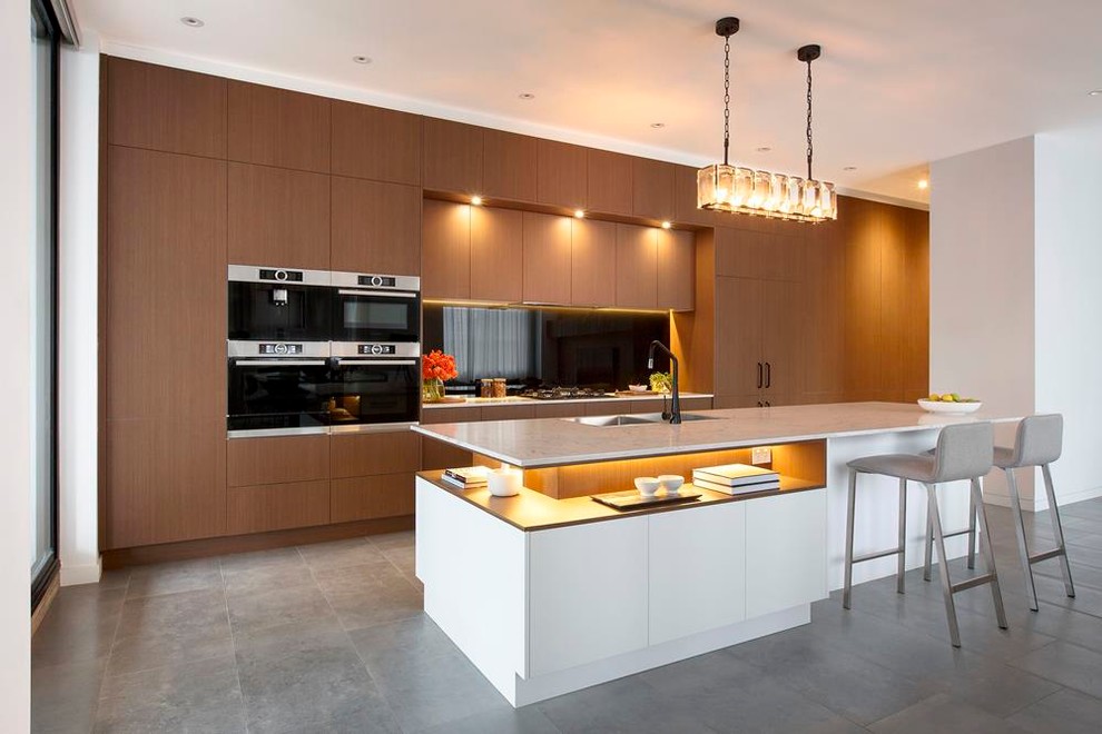 Kitchen - transitional kitchen idea in Melbourne
