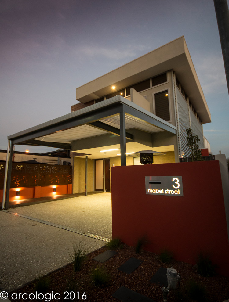 Design ideas for a contemporary exterior in Perth.