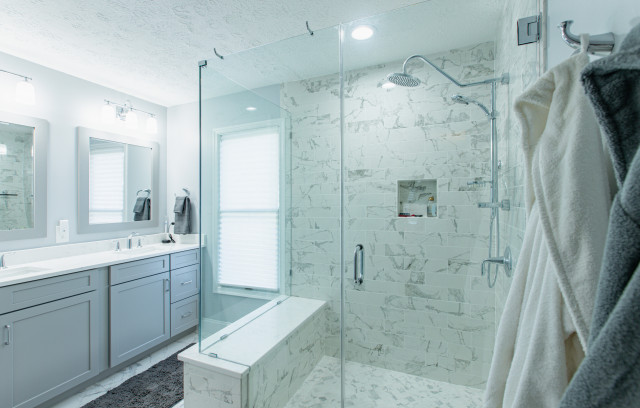 Chantilly Bathroom remodeling modern-badrum