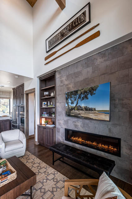 Lake Travis Treehouse modern-wohnbereich