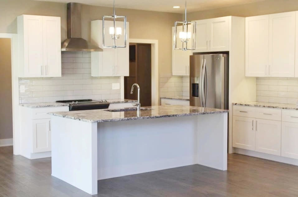 Inspiration for a transitional kitchen remodel in Baltimore